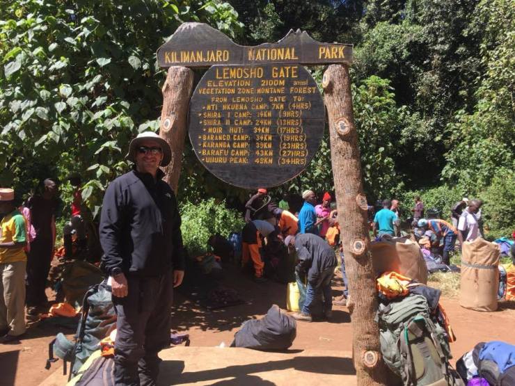 20864320_10105617429523259_643280917_n